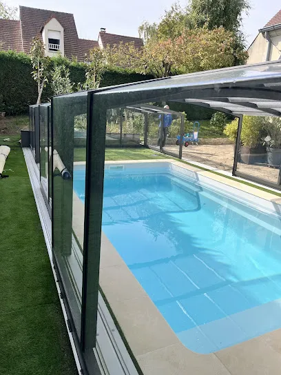 Image de Piscines Ibiza 95 - 4 av du Gros Chêne 95610 Eragny