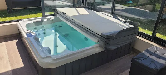 Image de Smipe - Pisciniste 91, 94, 95 , 77 et paris - Installation & dépannage & Entretien Piscine, Spa