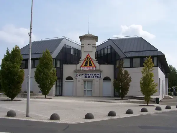 Installateur Spa IDF Installateur spa et jacuzzi La Verrière